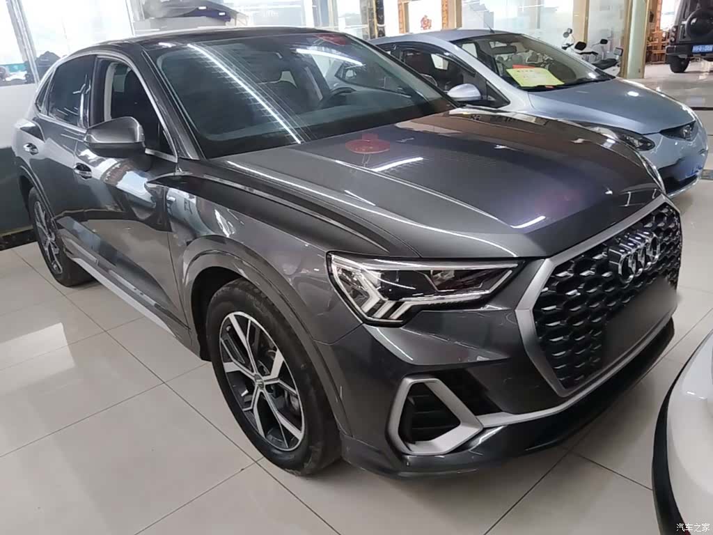 Audi Q3, 2023 22