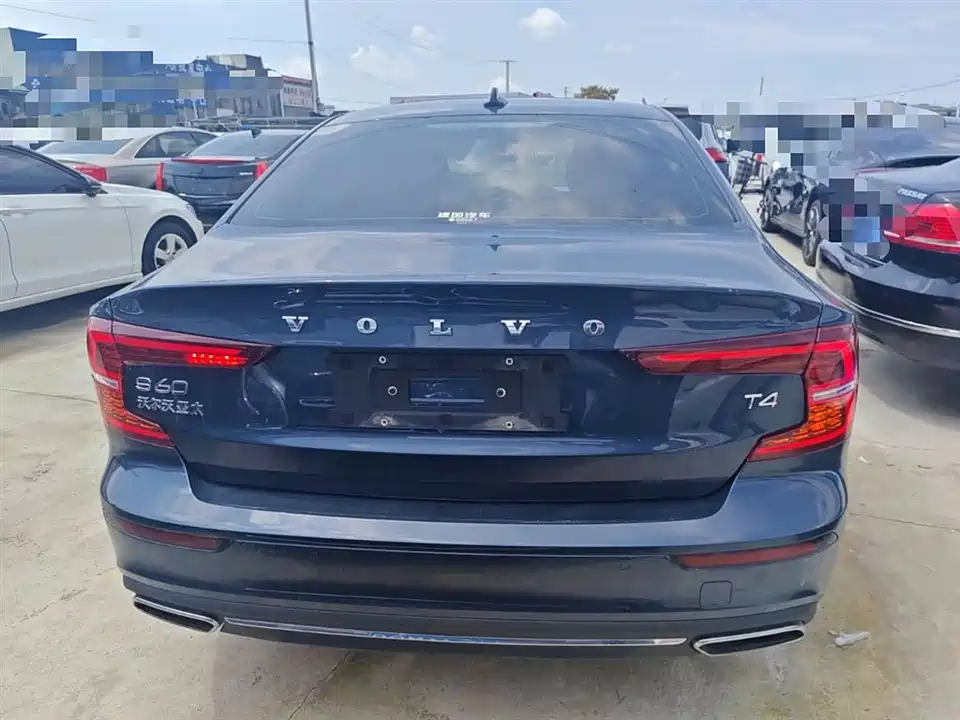 Volvo S60