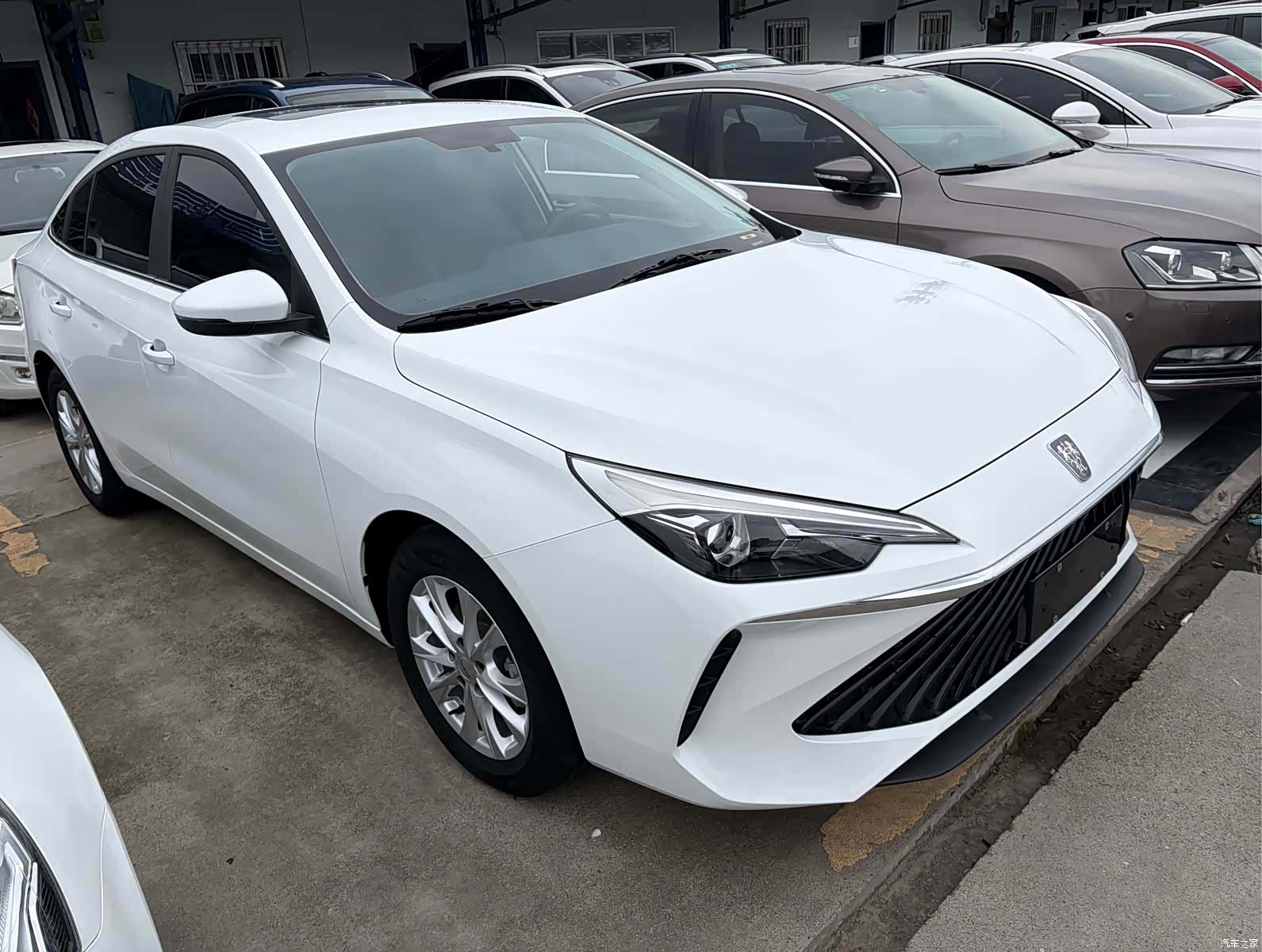 Roewe i5, 2025 3