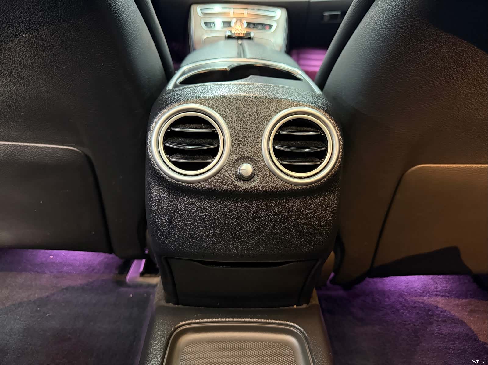 Mercedes-Benz E-Class, 2018 23
