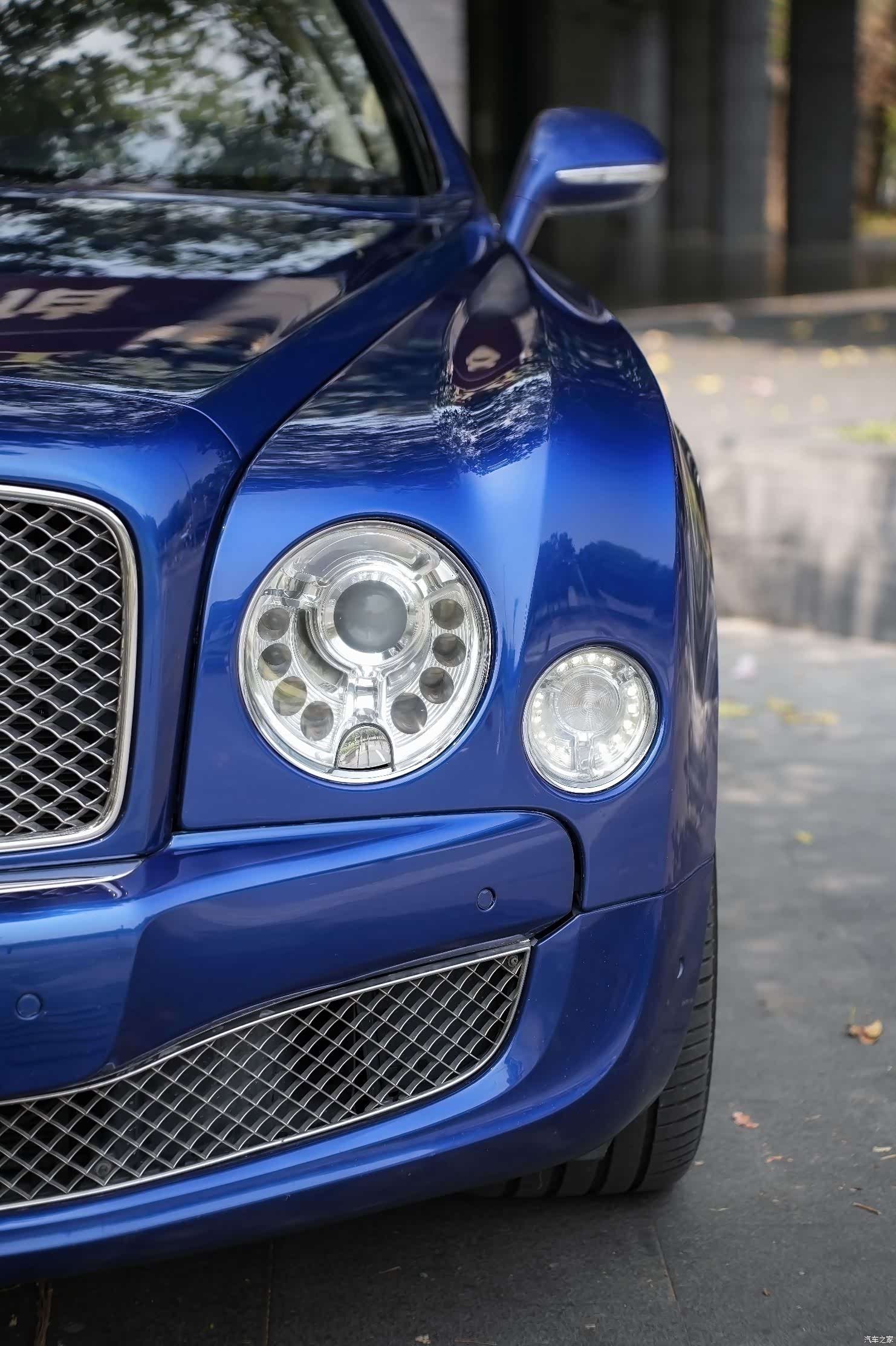 Bentley Mulsanne, 2013 4