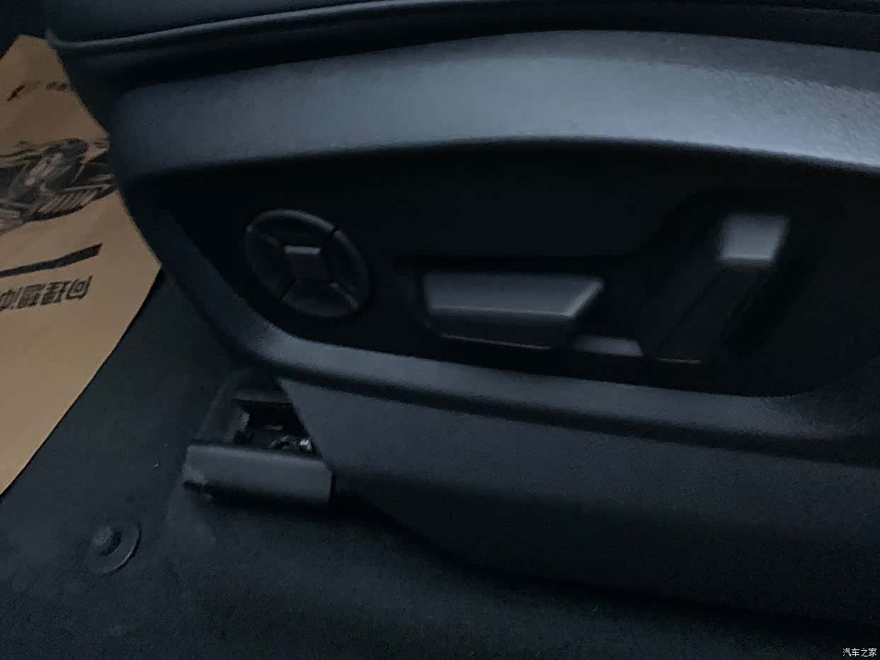 Audi Q7, 2023 18