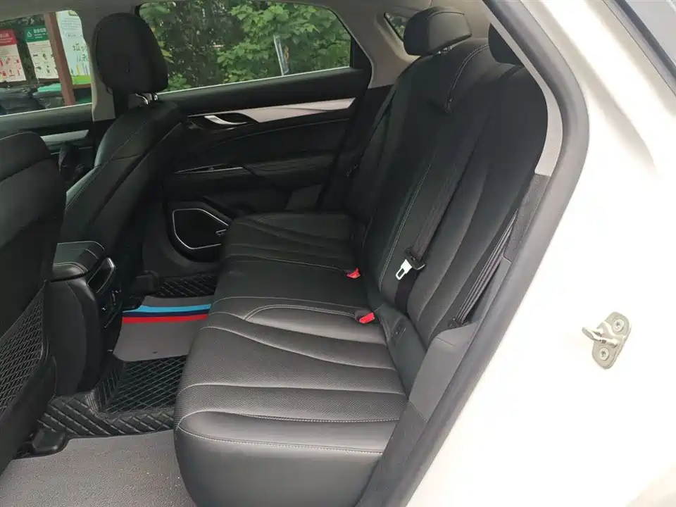 Geely Borui