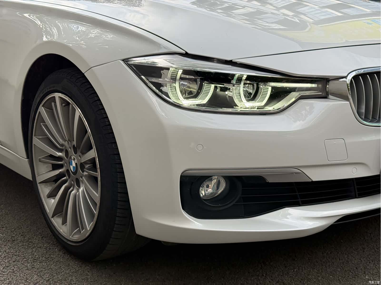 BMW 3 Series, 2019 34