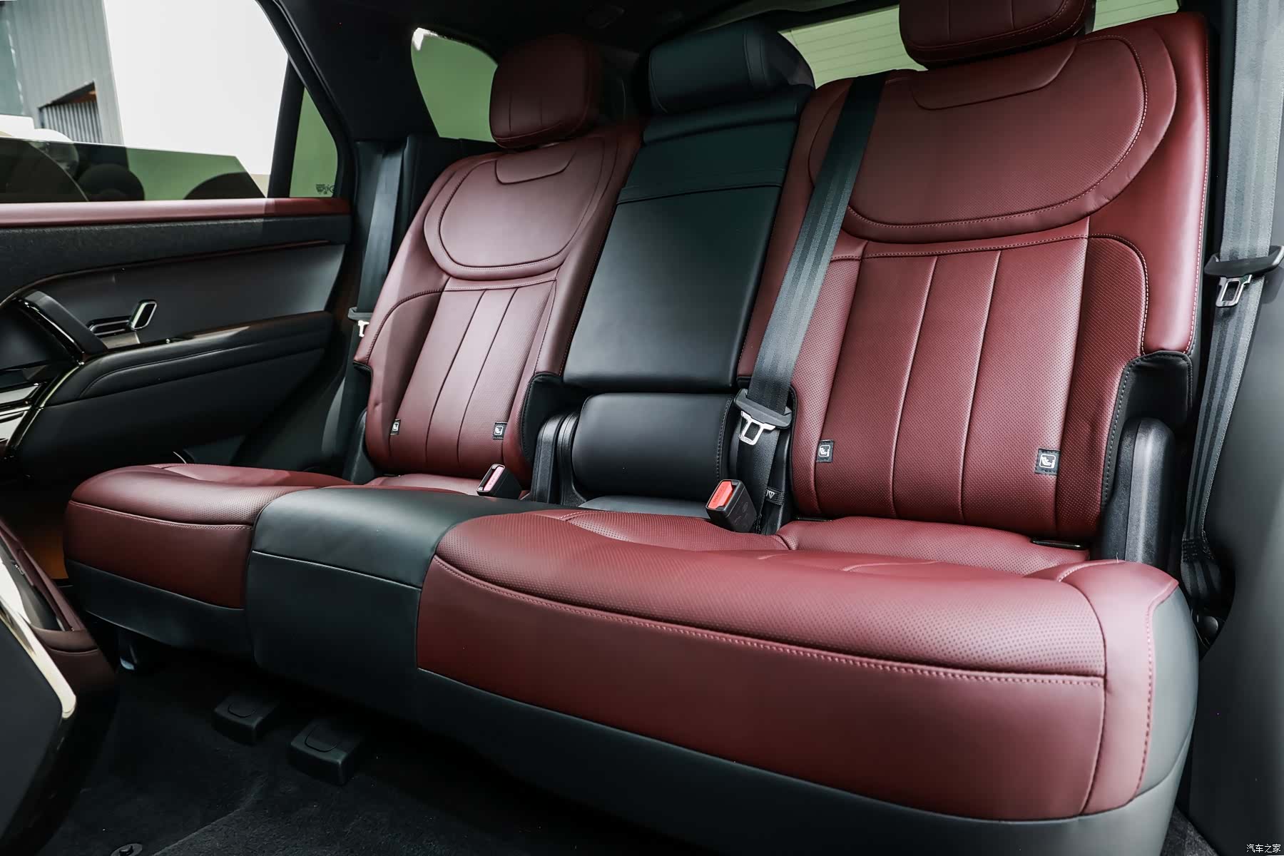 Land Rover Range Rover, 2025 12