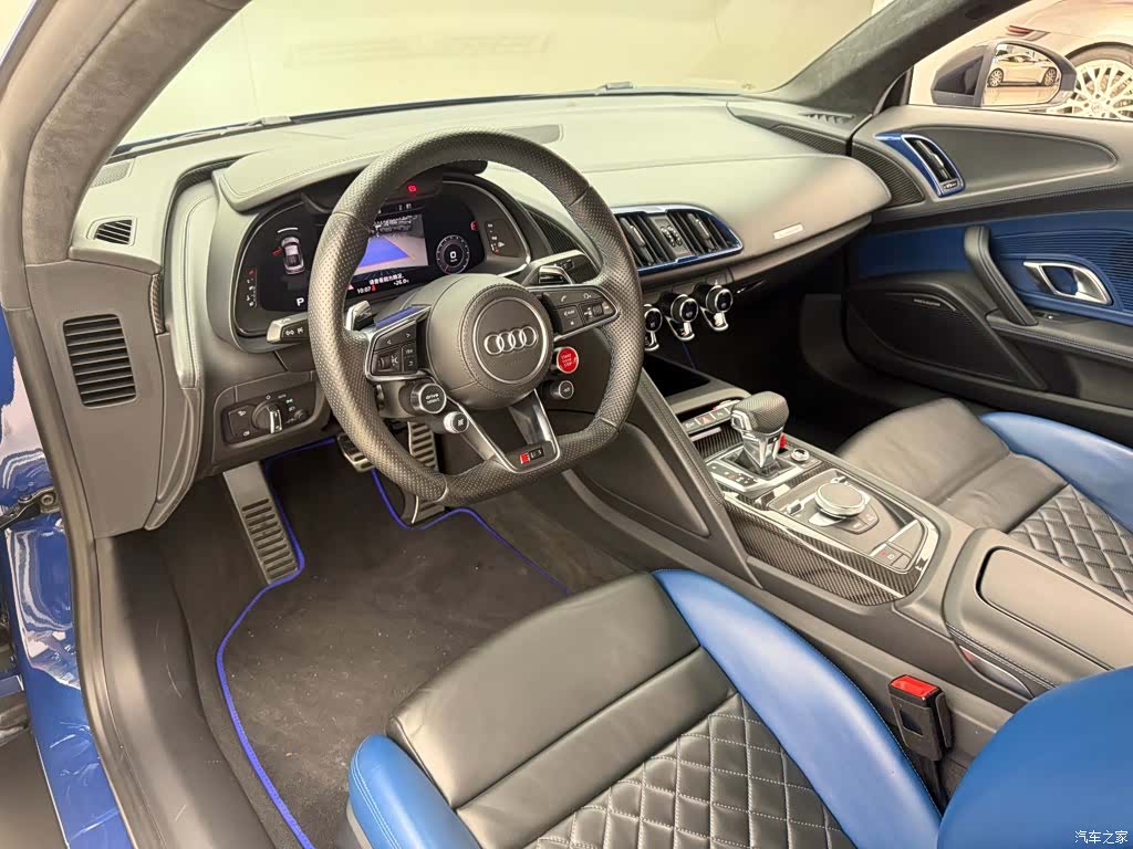 Audi R8, 2023 4