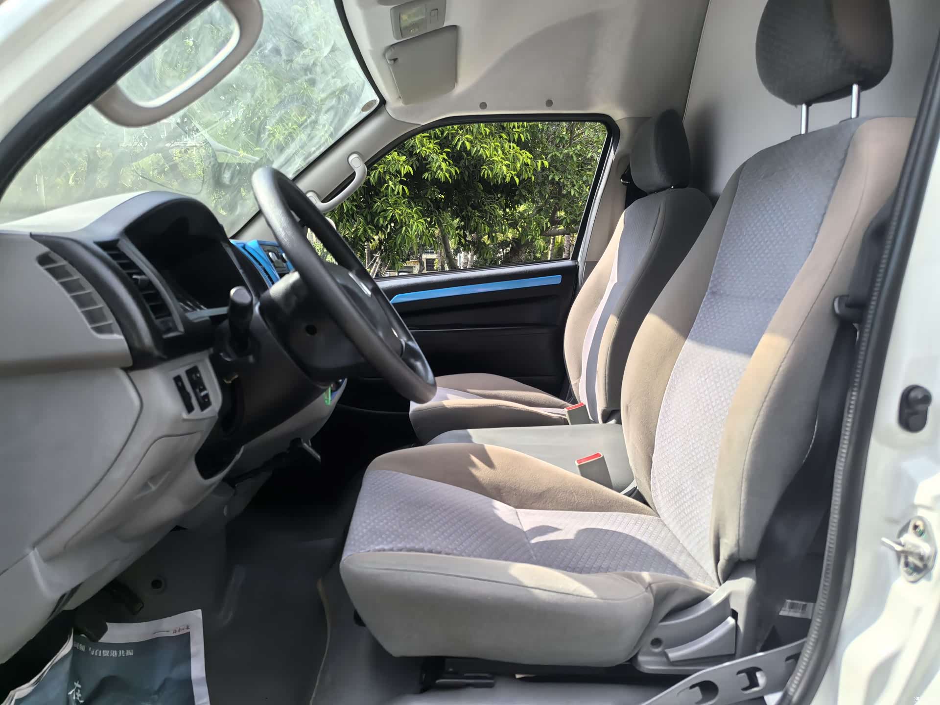 Geely E6, 2022 7