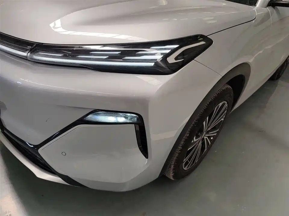 Geely Galaxy Galaxy Starship 7