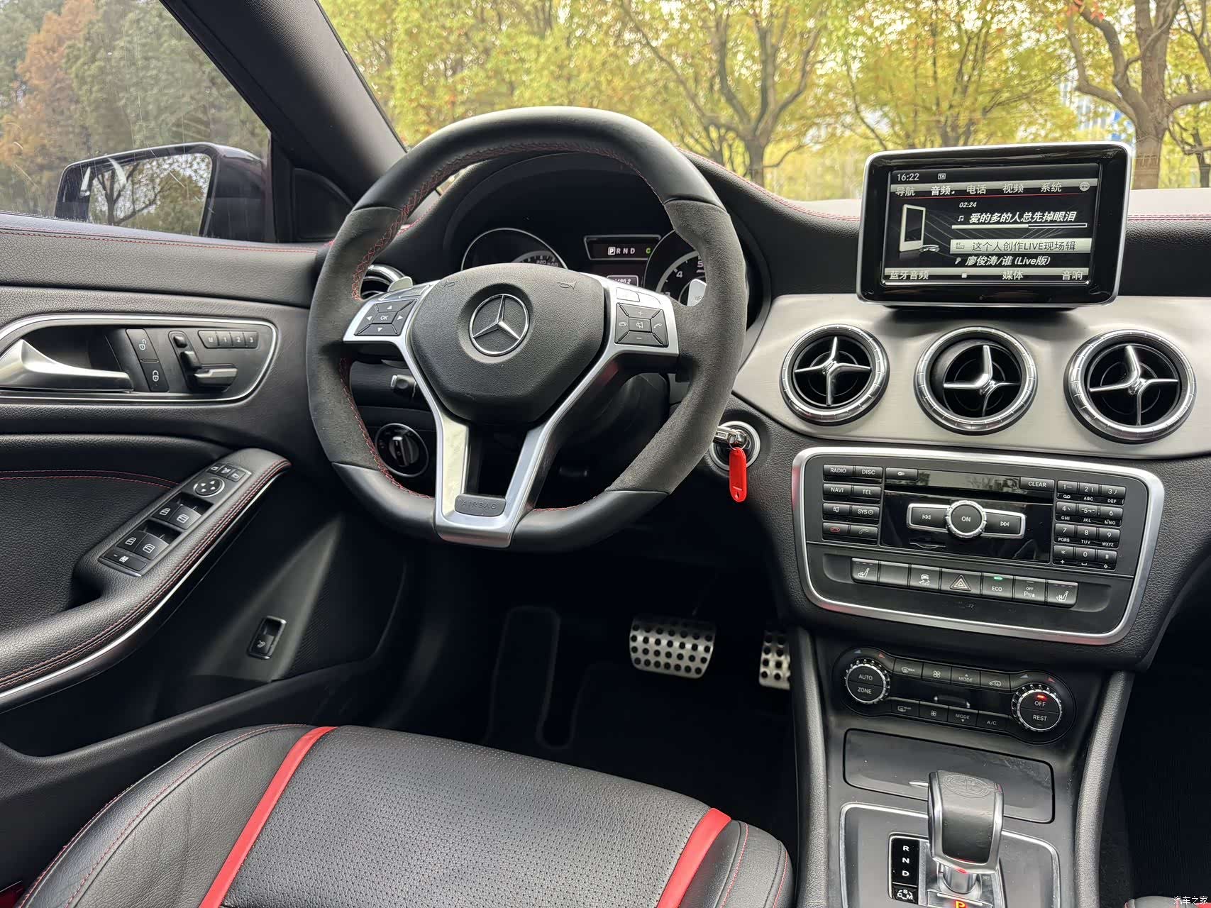 Mercedes-Benz CLA, 2014 9