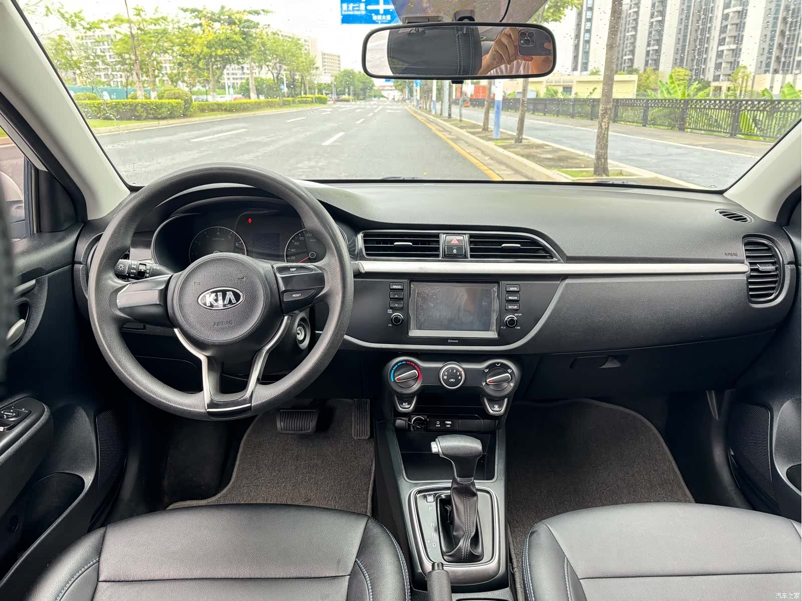Kia K2, 2017 8