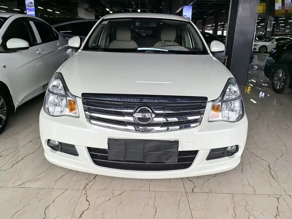Nissan Xuan Yi