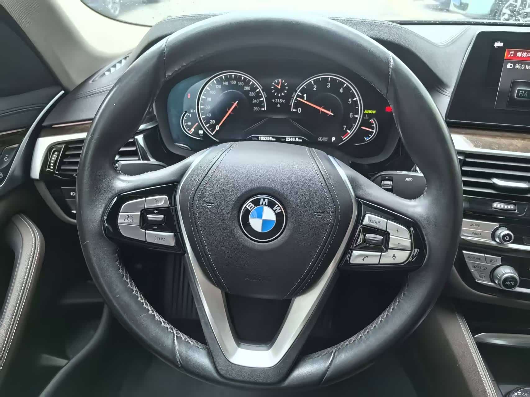 BMW 5 Series, 2019 6
