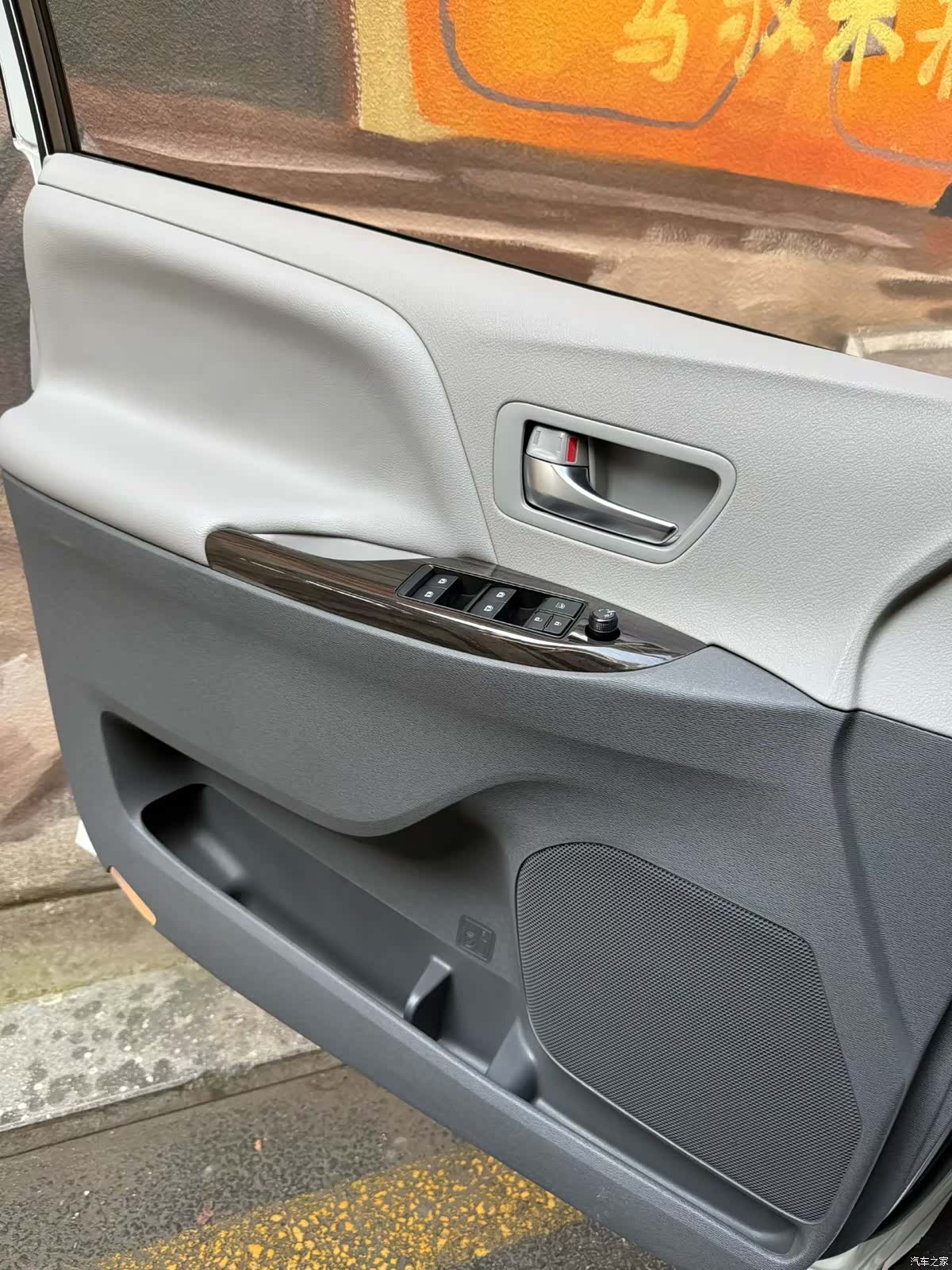 Toyota Sienna, 2019 15