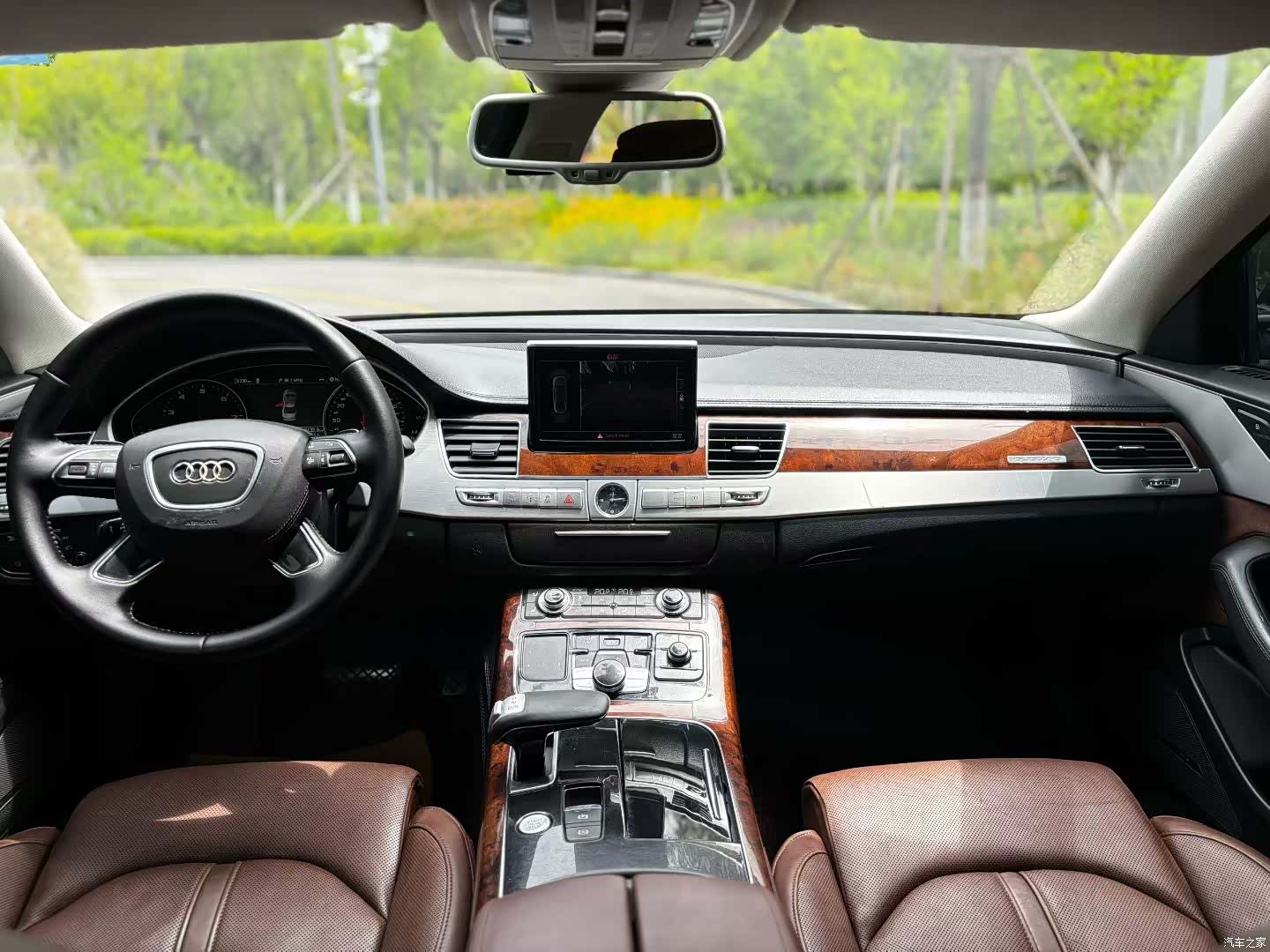 Audi A8L, 2013 все фото