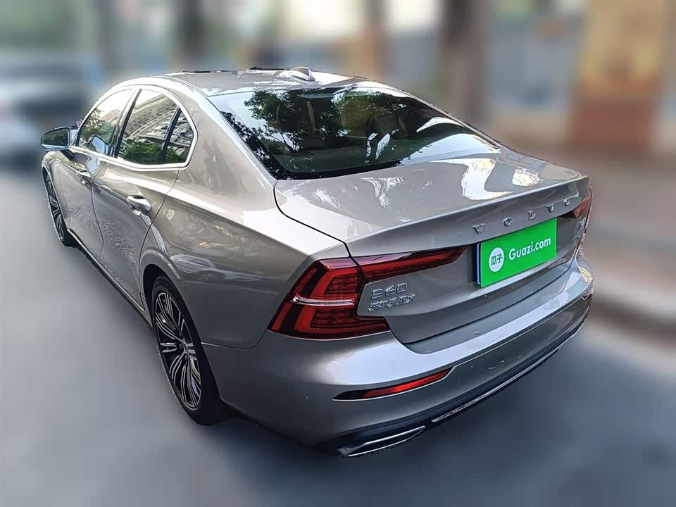 Volvo S60
