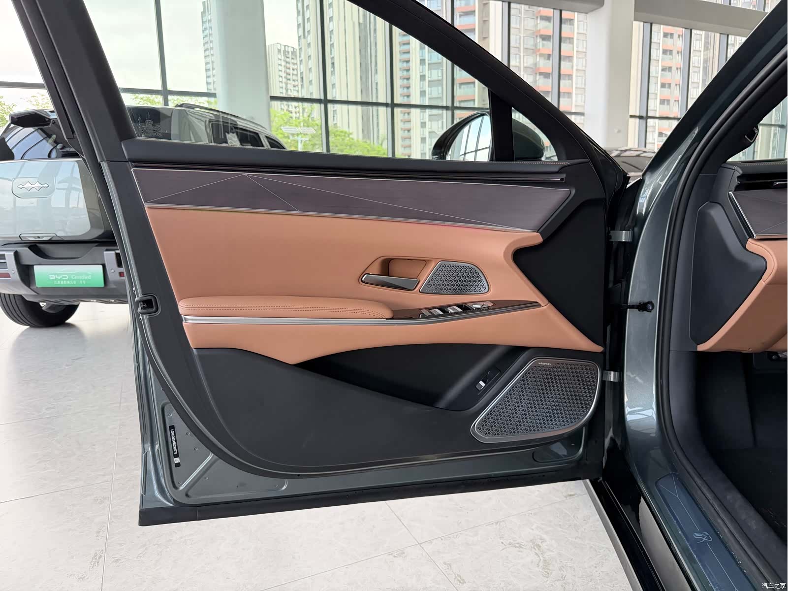BYD Han, 2025 7