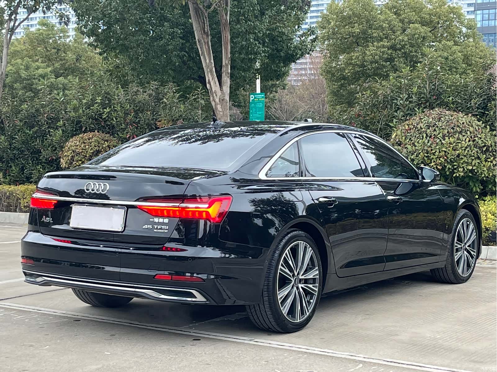 Audi A6L, 2023 все фото