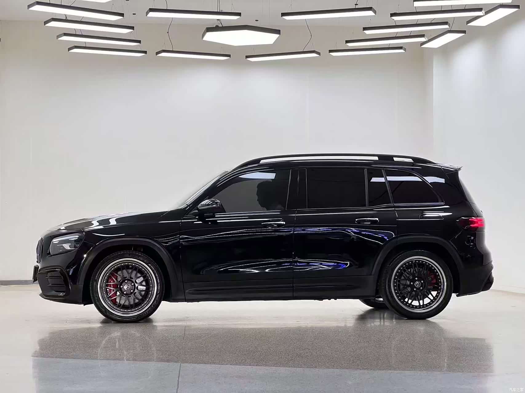 Mercedes-Benz GLB, 2024 4