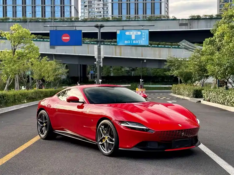 Ferrari Roma