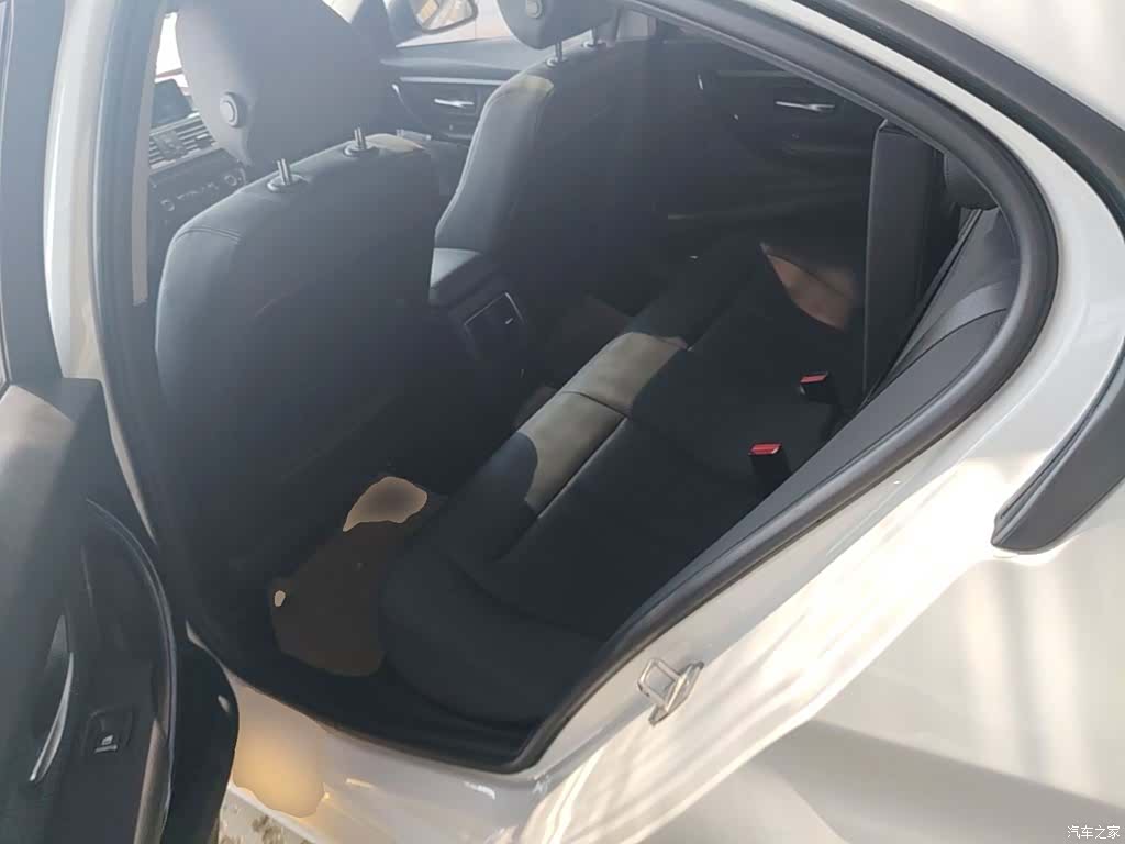 BMW 3 Series, 2017 17