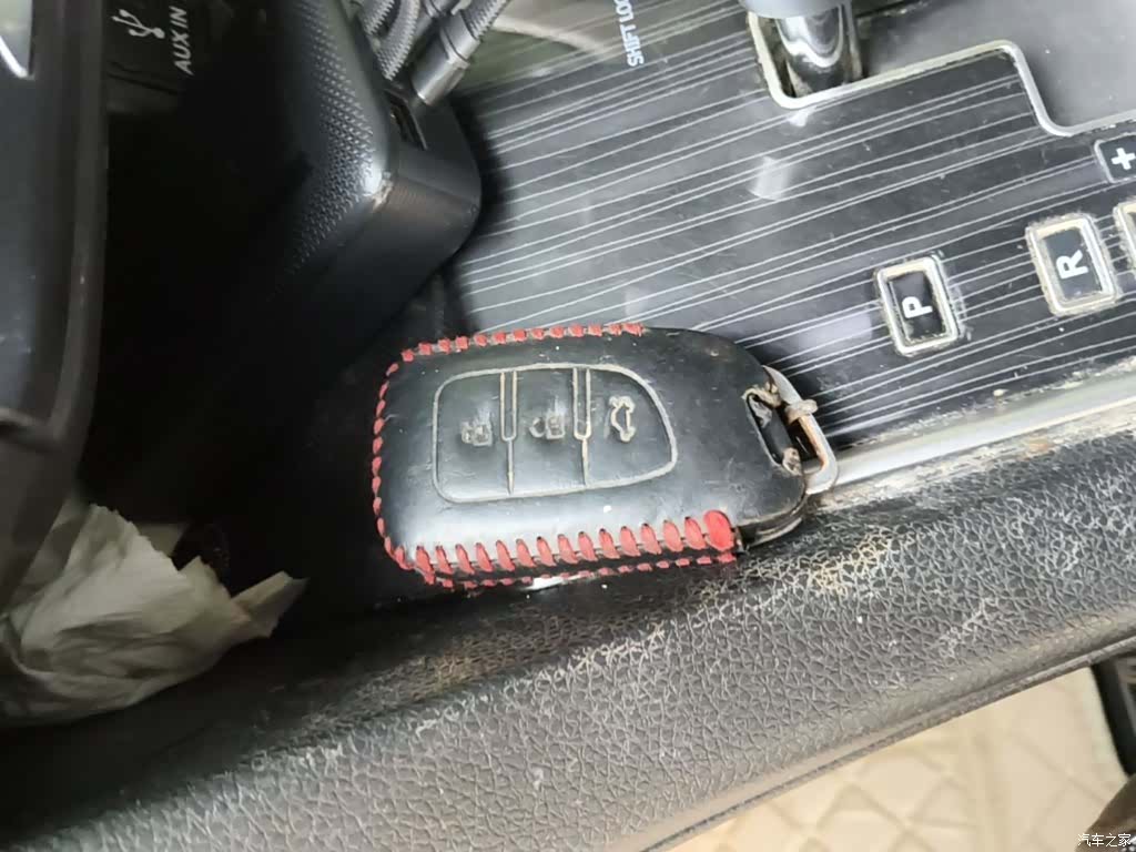DongFeng AX7, 2017 9