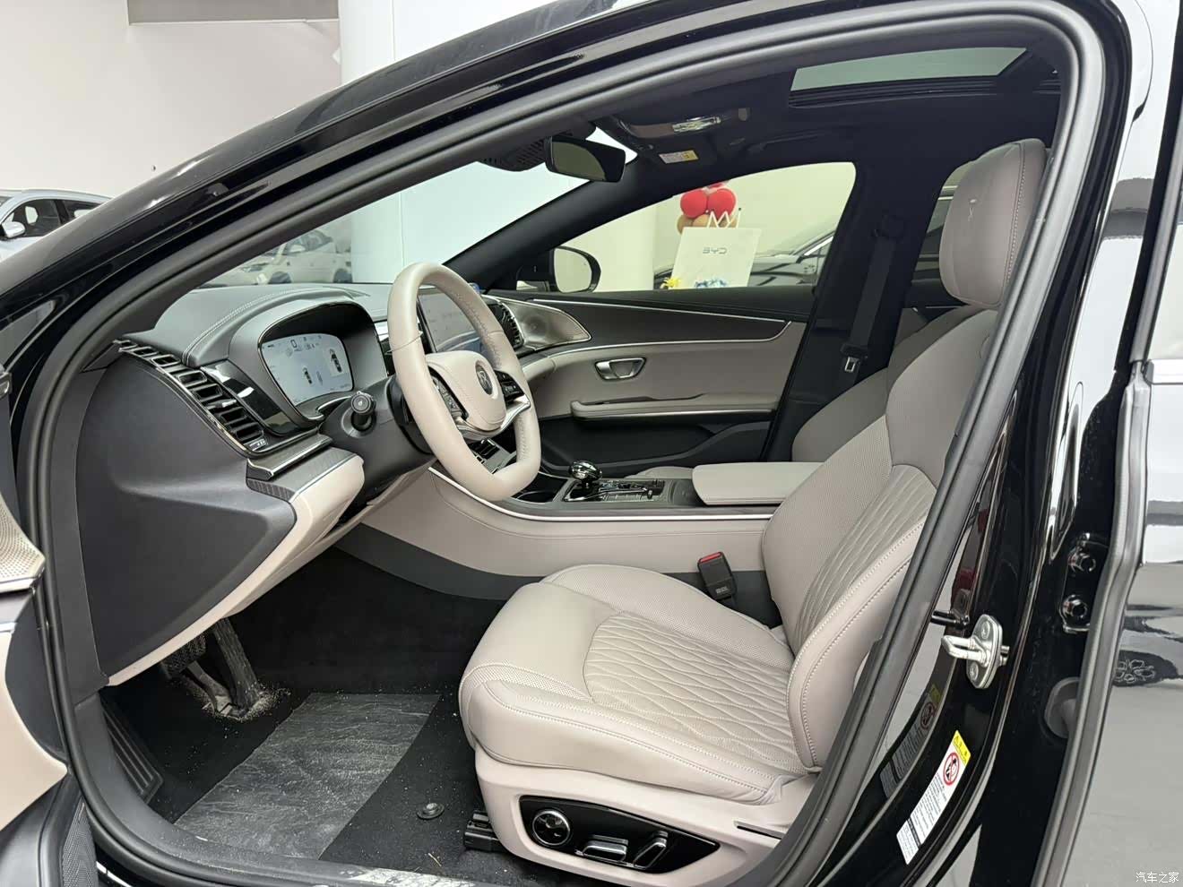 BYD Han, 2025 6