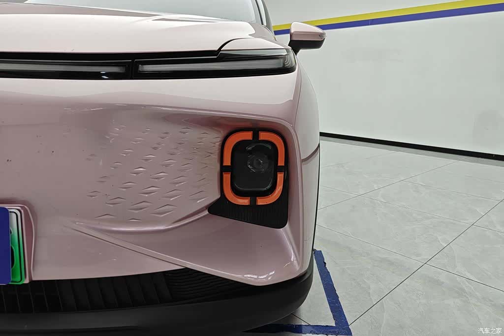 Geely E, 2023 все фото
