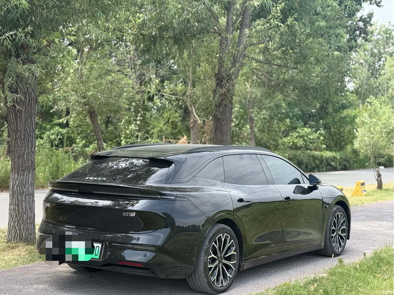 Zeekr 007, 2025 9