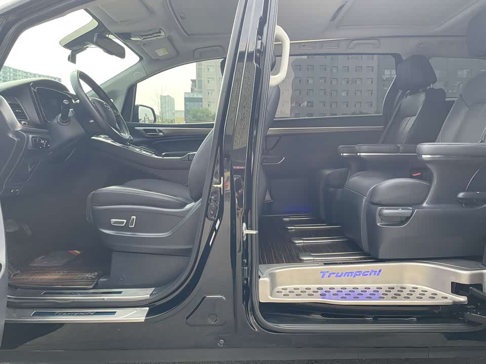Trumpchi Trumpchi M8
