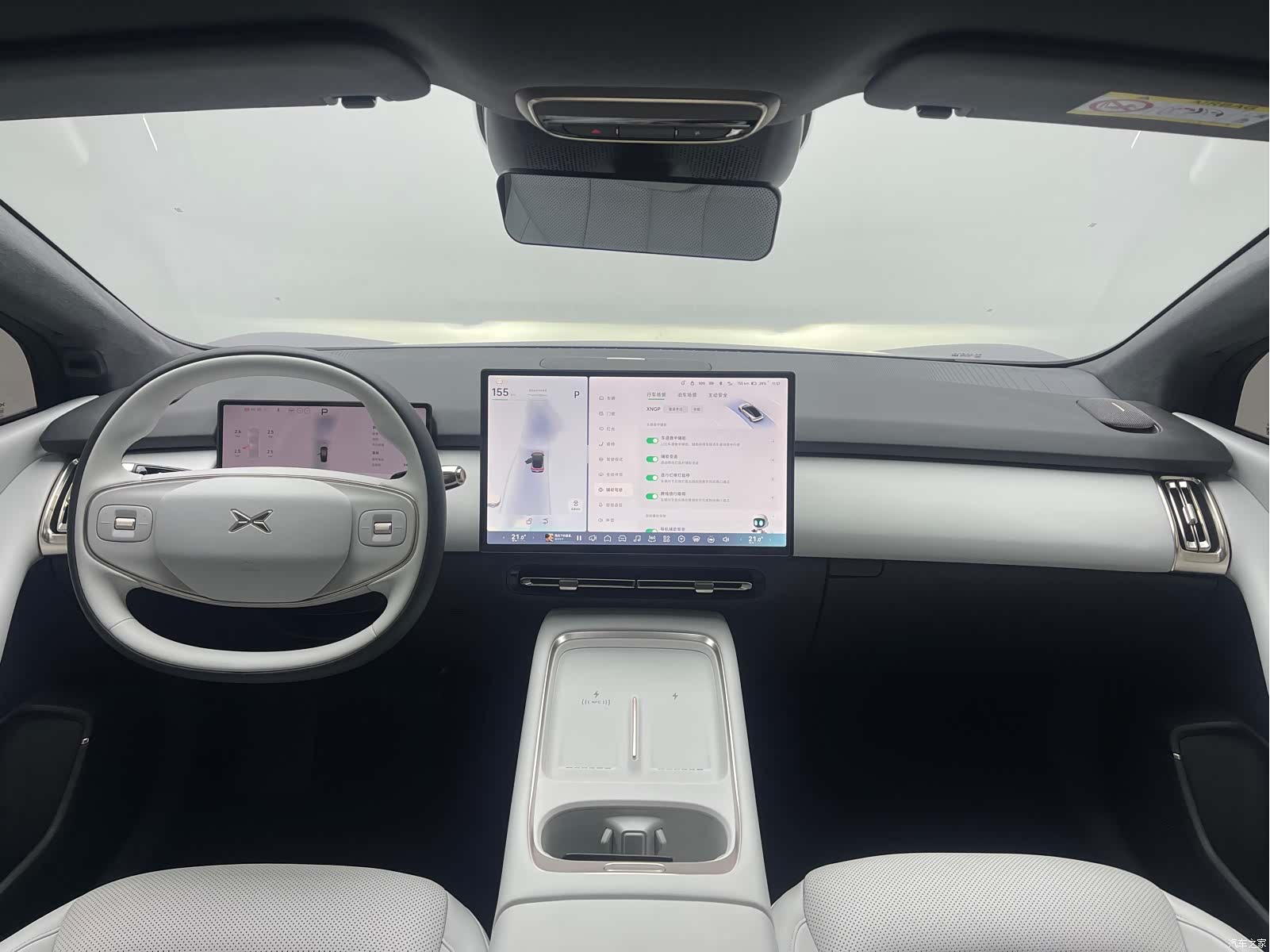 Xpeng P7, 2025 13