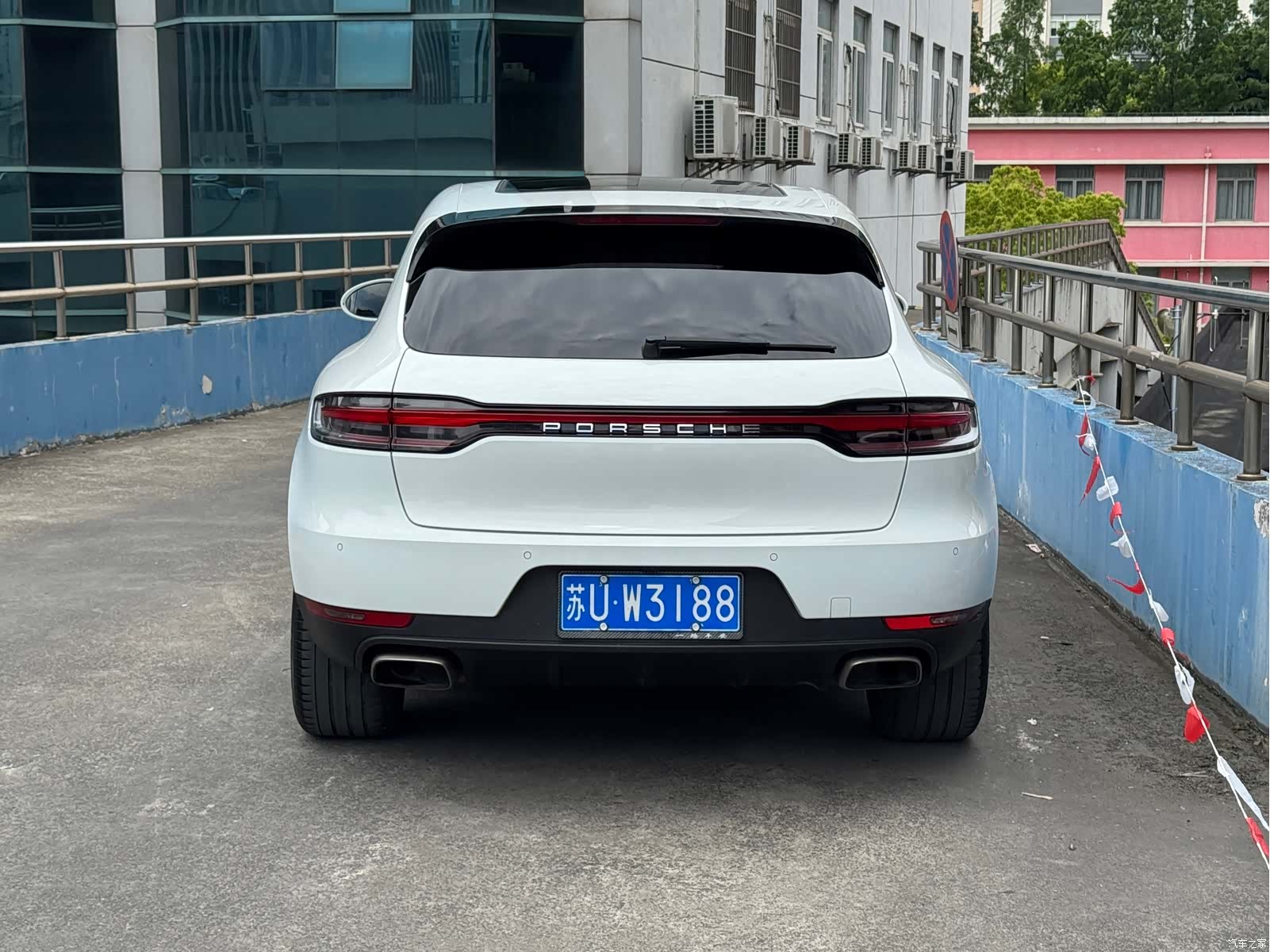 Porsche Macan, 2021 4