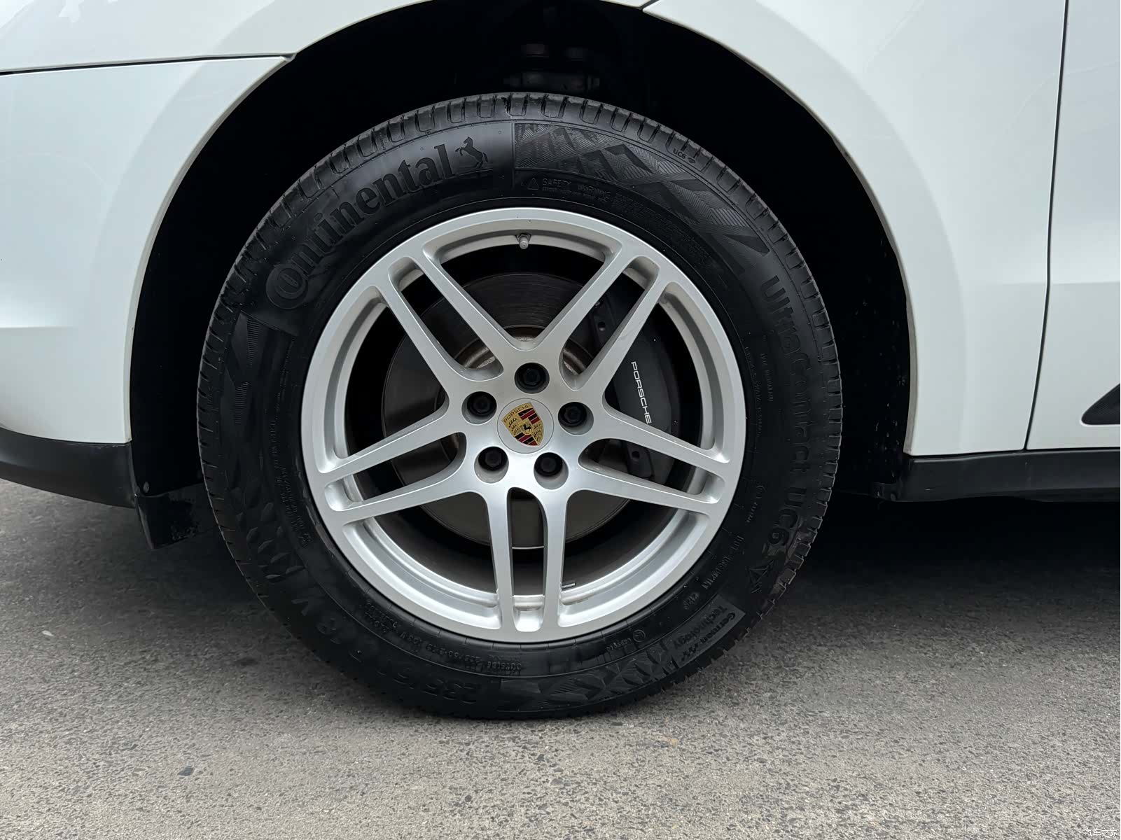 Porsche Macan, 2021 все фото
