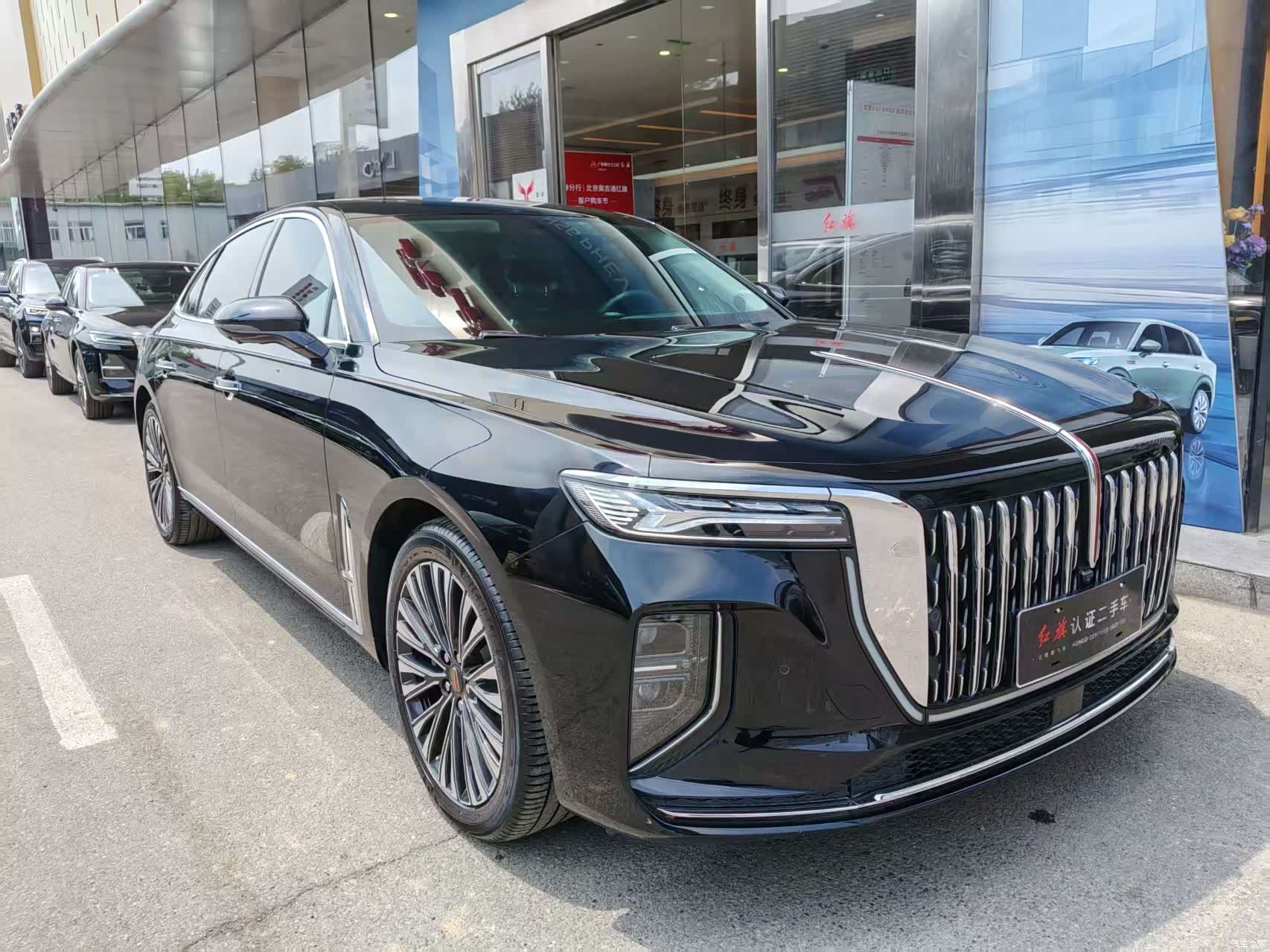 Hongqi H9, 2025 3
