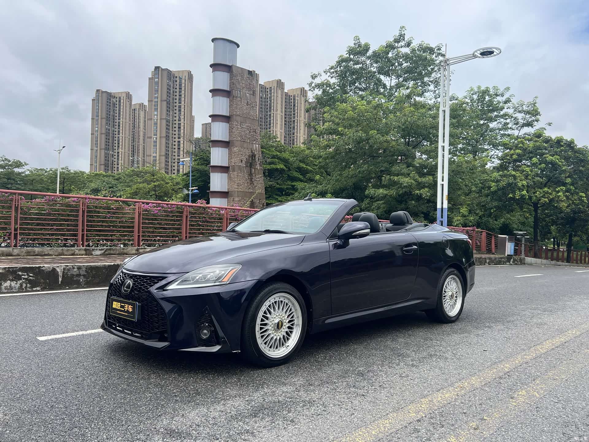 Lexus IS, 2010 3