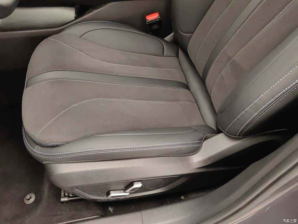 Geely Preface, 2025 20