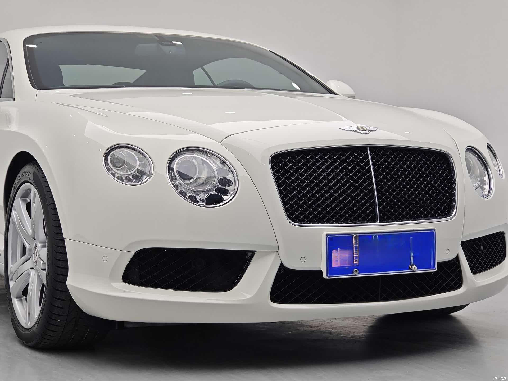 Bentley Continental GT, 2015 3