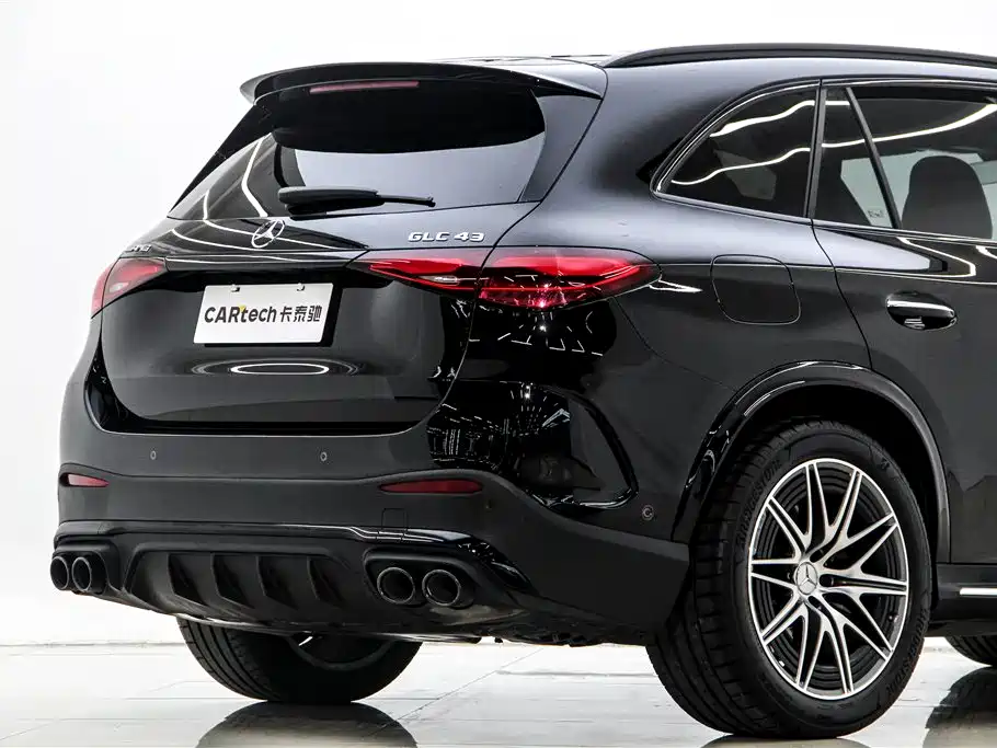 Mercedes-Benz GLC AMG