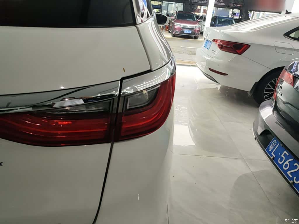 BYD Song, 2018 8