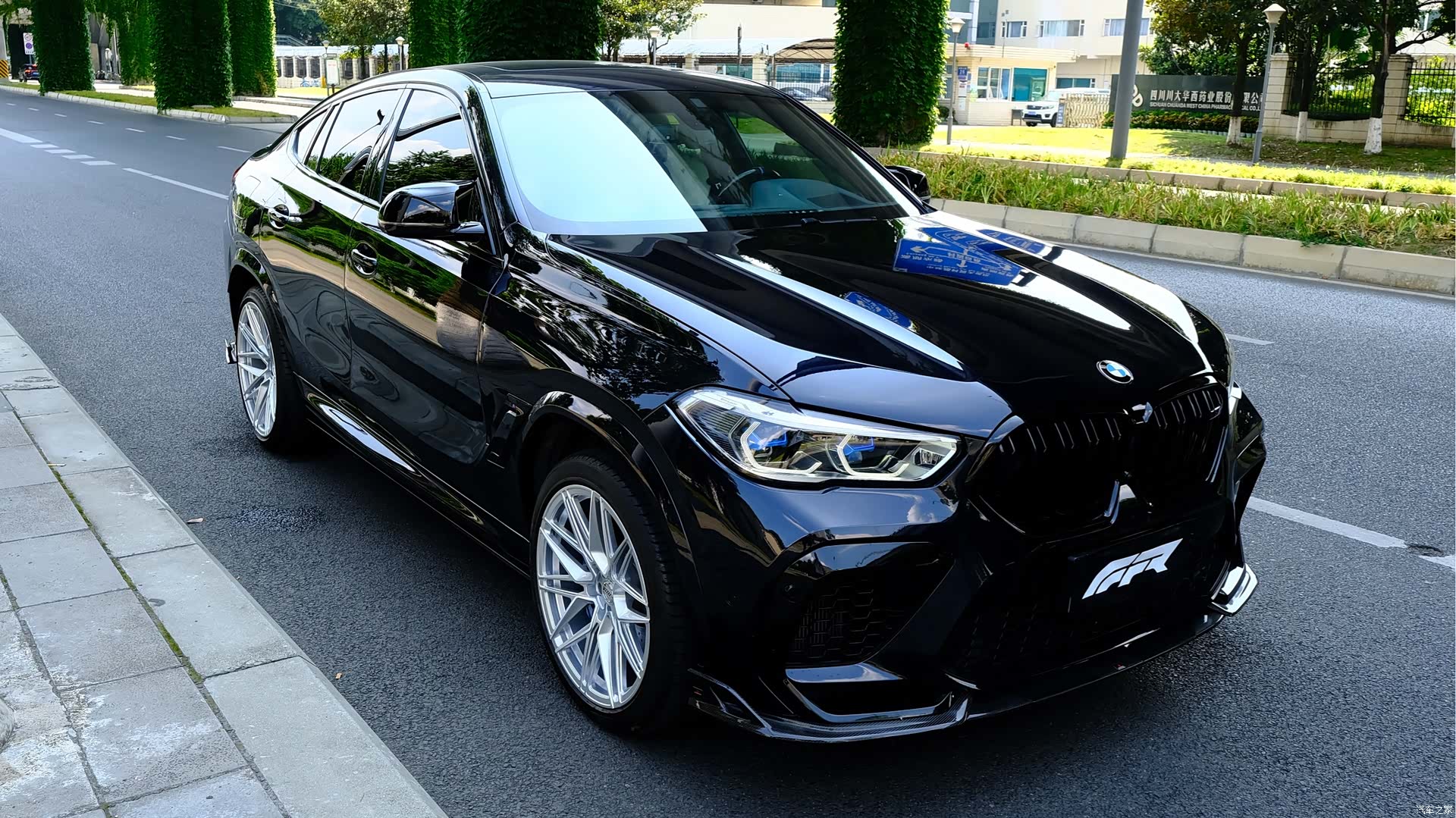 BMW X6, 2021 3