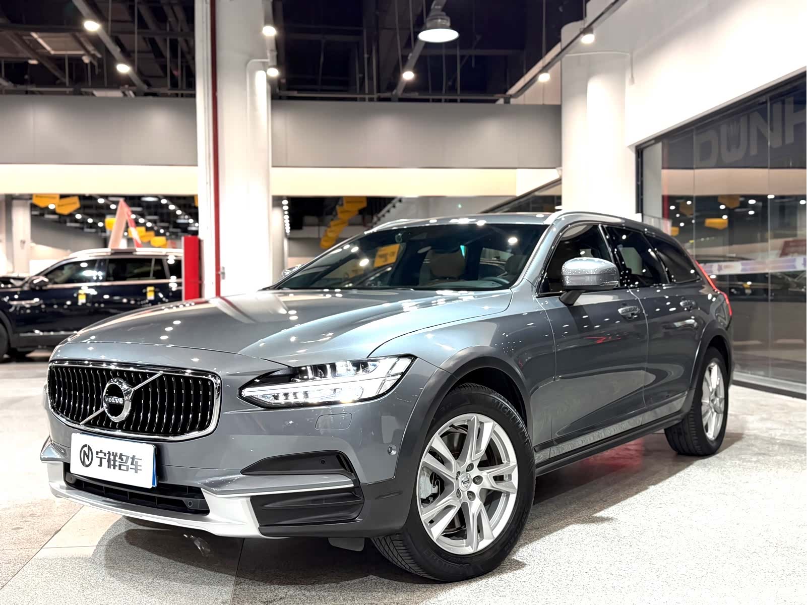Volvo V90, 2018 1