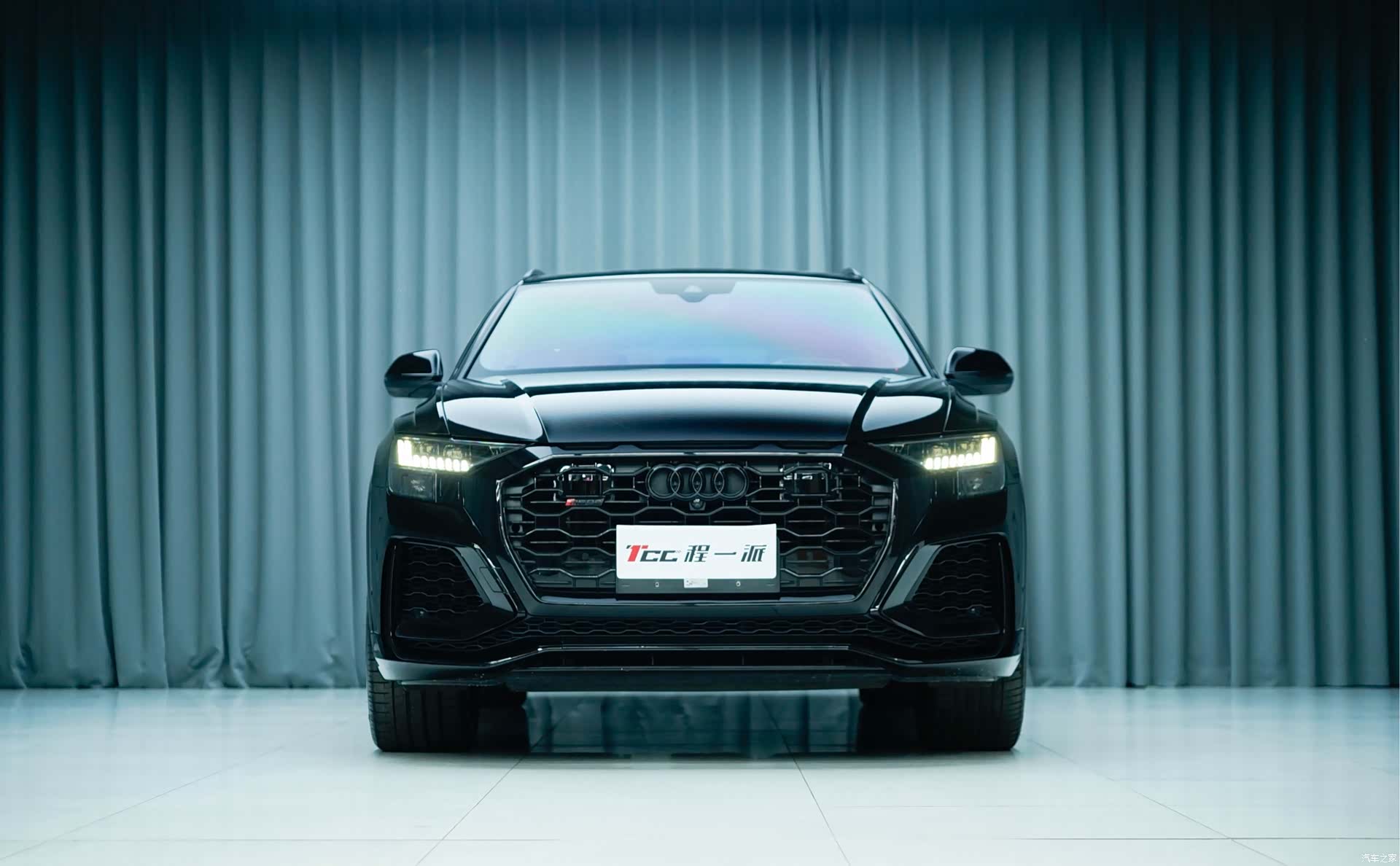 Audi Q8, 2022 2