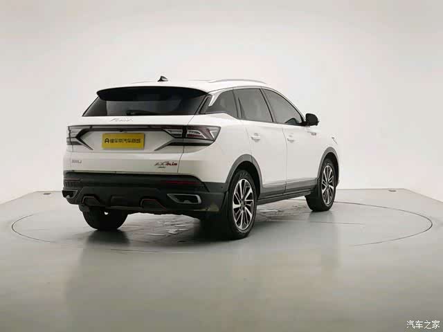 DongFeng AX7, 2022 4