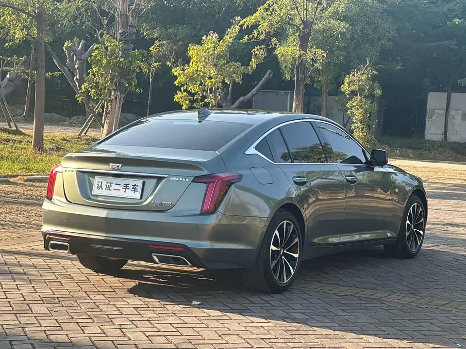 Cadillac CT5