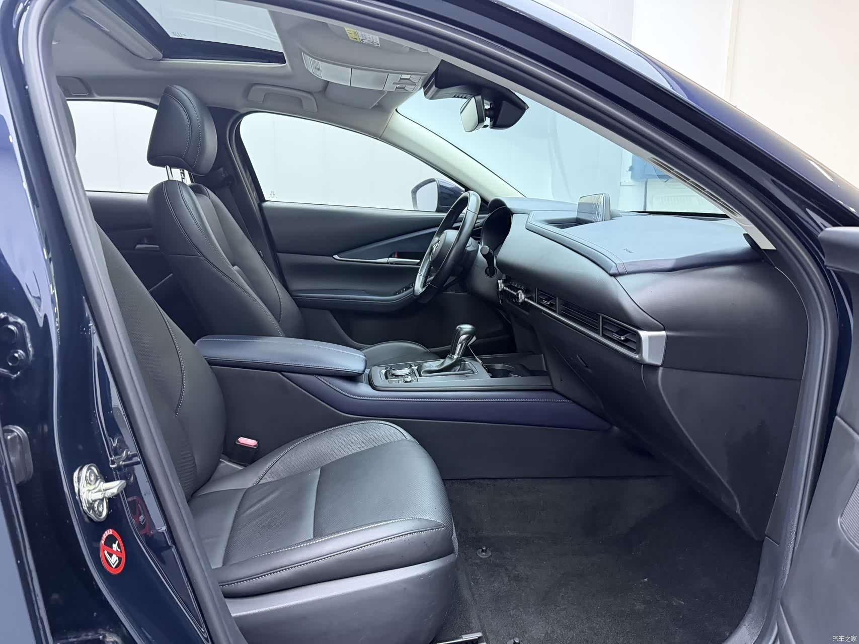 Mazda CX-30, 2021 8