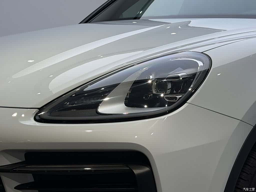 Porsche Cayenne, 2019 15