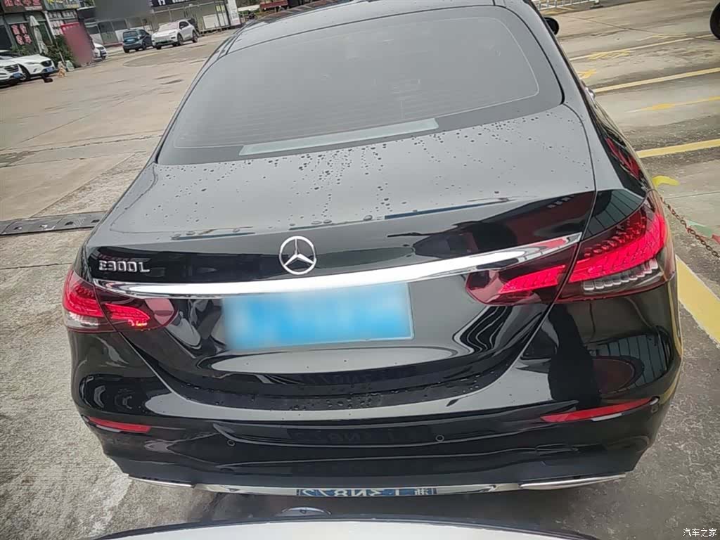 Mercedes-Benz E-Class, 2023 6