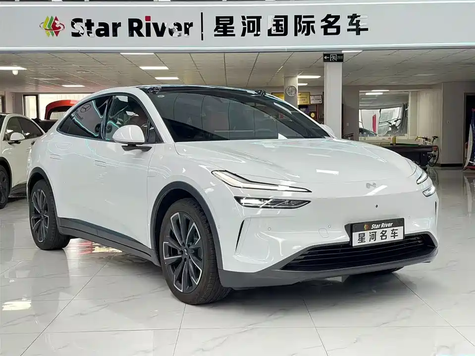 NIO L60