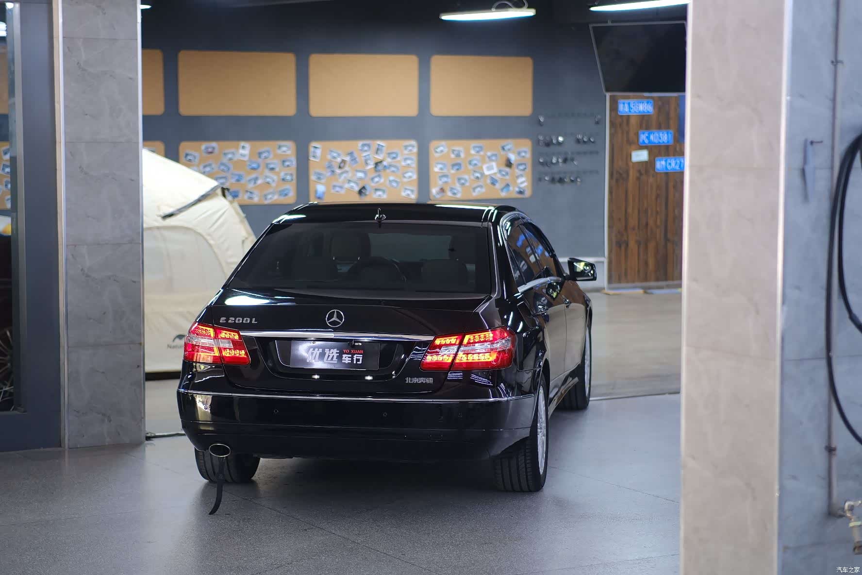 Mercedes-Benz E-Class, 2012 4