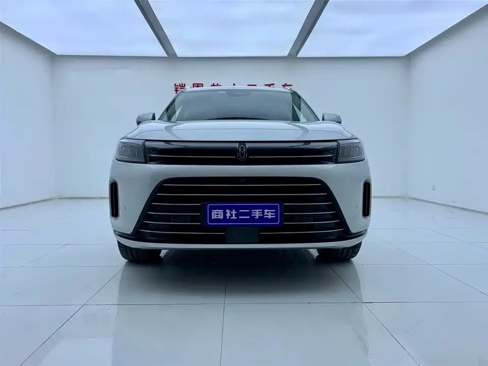 AITO Ask the world M7