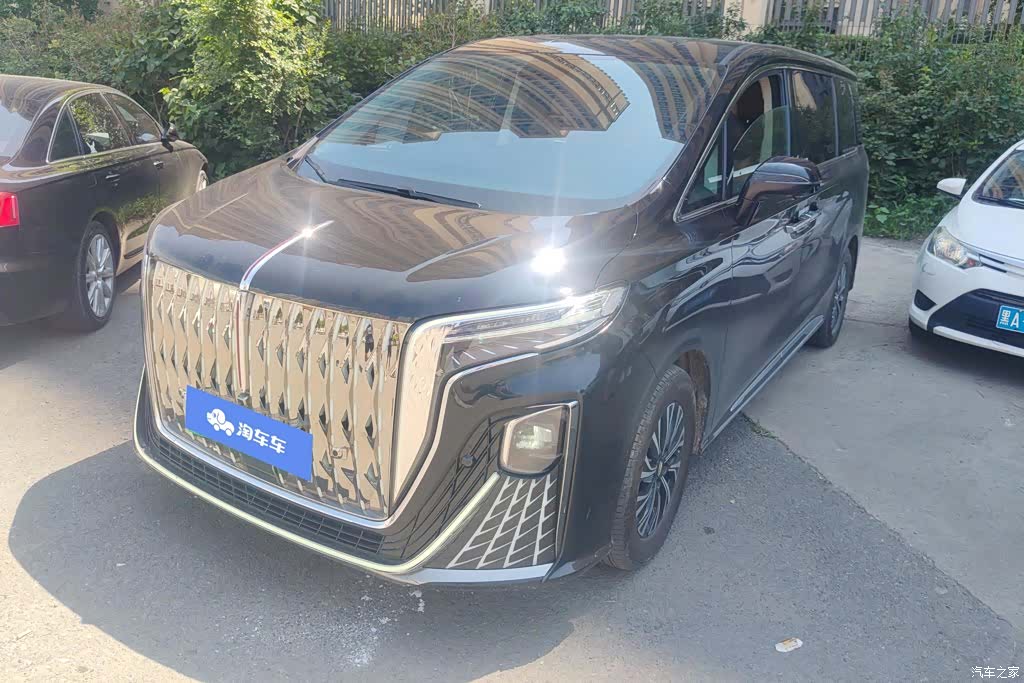 Hongqi HQ9